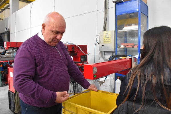 Foto - Baba mesleğini devraldı... Tam 65 ülkeye ihracat yapıyor