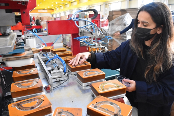 Foto - Baba mesleğini devraldı... Tam 65 ülkeye ihracat yapıyor