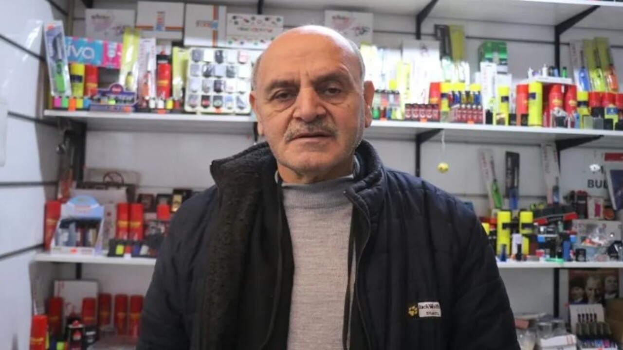 Baba mesleğini sürdürmek için üniversiteden ayrıldı! 58 yıldır bu işi yapıyor