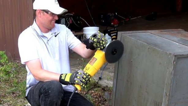 Foto - Baba oğul 30 senelik kasanın içini açtılar! İşte içinden çıkanlar...