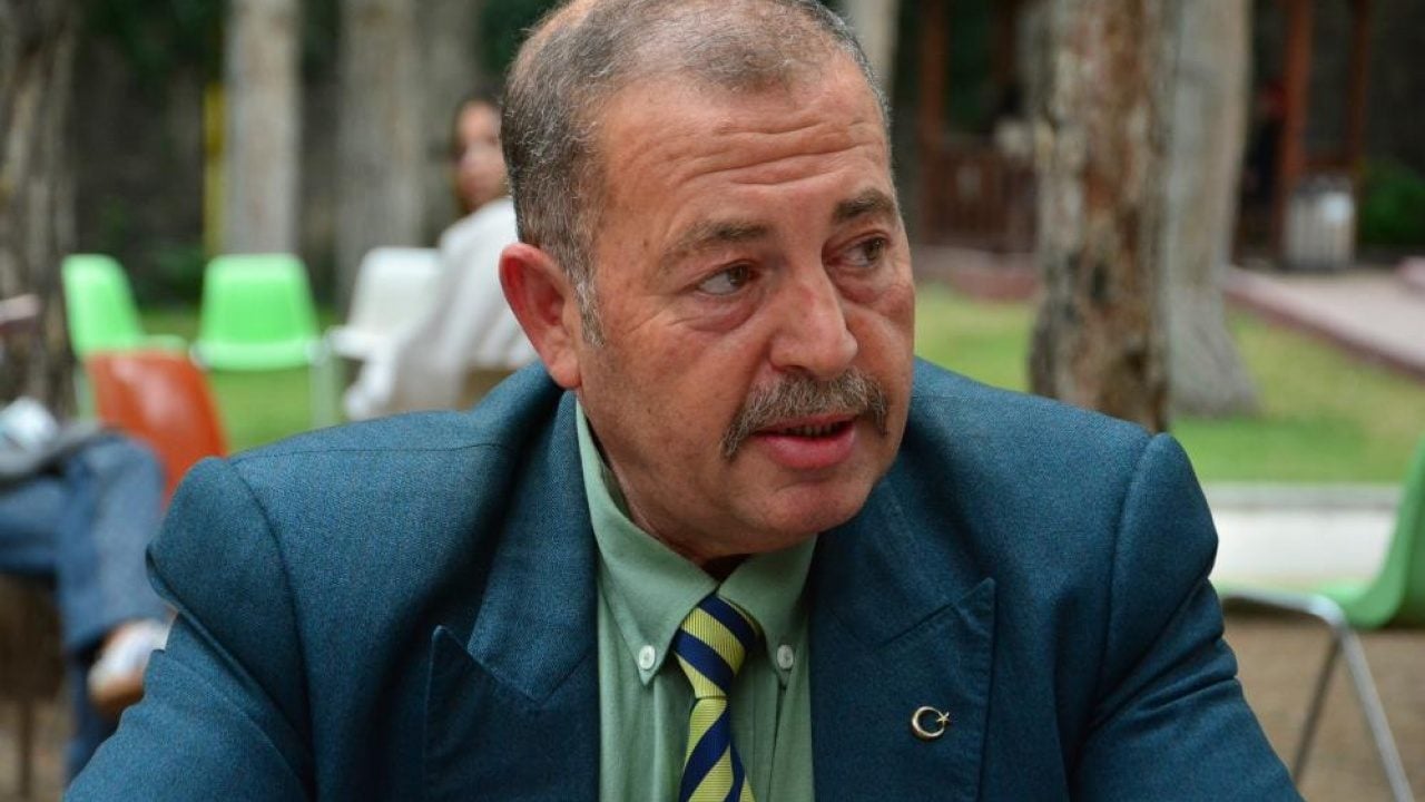 Foto - Baba-oğul aynı kampüste! 57 yaşında üniversite hayalini gerçekleştirdi