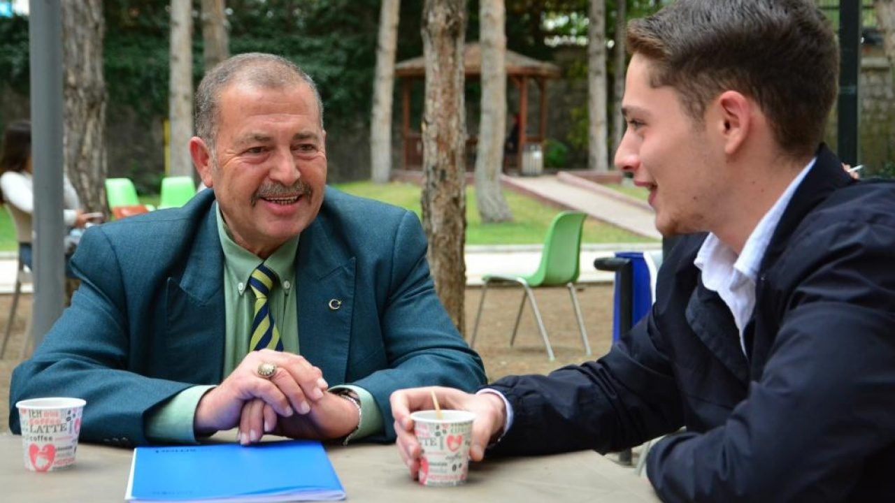 Foto - Baba-oğul aynı kampüste! 57 yaşında üniversite hayalini gerçekleştirdi