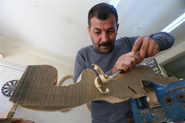 Foto - Baba-oğul Cumhurbaşkanlığı Külliyesi ve Beyaz Saray'a mobilya yaptılar