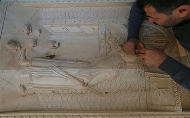 Foto - Baba-oğul Cumhurbaşkanlığı Külliyesi ve Beyaz Saray'a mobilya yaptılar