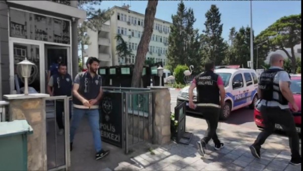 Babaeski’de 2 milyon kök kenevir imha edildi