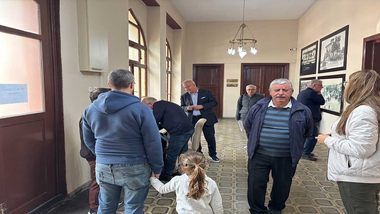 Foto - Babaeski’deki çifte vatandaşlar Bulgaristan cumhurbaşkanlığı seçimi için sandık başında