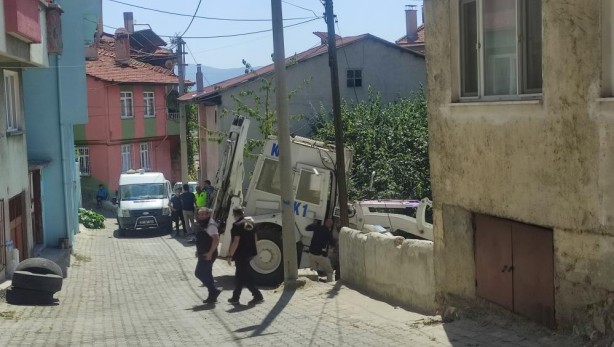 ‘Babam bahçeye bomba gömmüş' Polis harekete geçti
