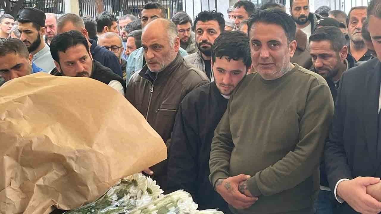 Foto - Babanın isyanı: Hastane belgeleri saklıyor! Güzelleşeyim derken canından oldu!