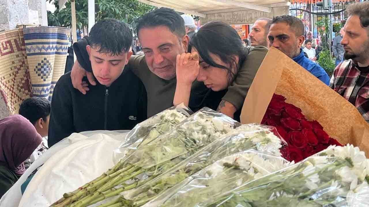Foto - Babanın isyanı: Hastane belgeleri saklıyor! Güzelleşeyim derken canından oldu!