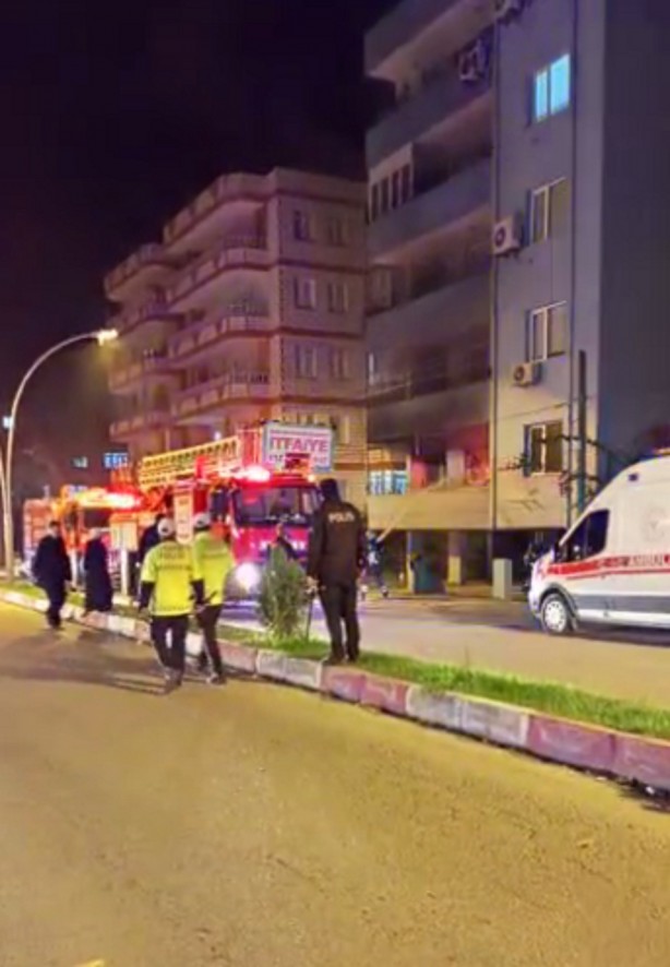 Foto - Babasına kızan genç kolonya ile evi yaktı!