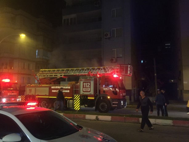 Foto - Babasına kızan genç kolonya ile evi yaktı!