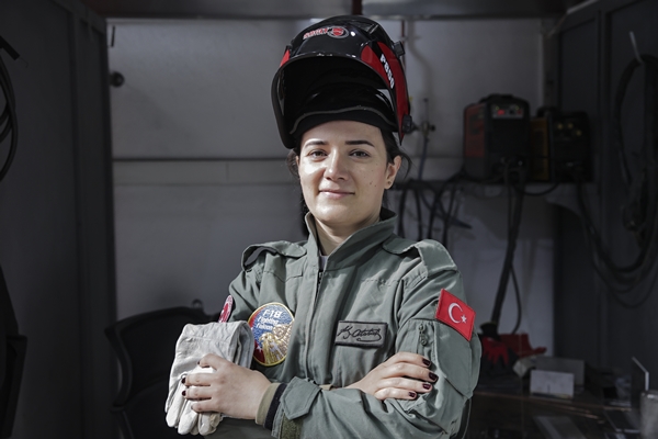 Foto - Babasına özenerek başladı... "Erkek mesleği" algısını çalışmalarıyla kırdı