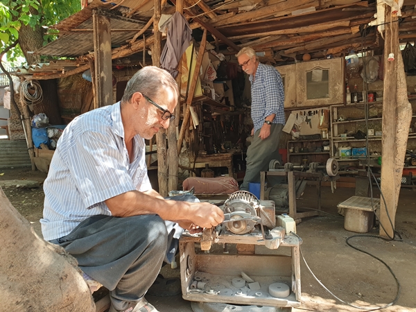 Foto - Babasından öğrendiği mesleğini 60 yıldır sürdürüyor