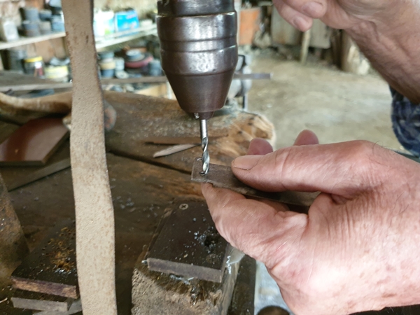 Foto - Babasından öğrendiği mesleğini 60 yıldır sürdürüyor