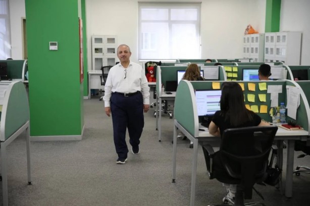 Foto - Babasının Siirt'le ilgili vasiyetini yerine getirdi! Sonrasında olanlar oldu