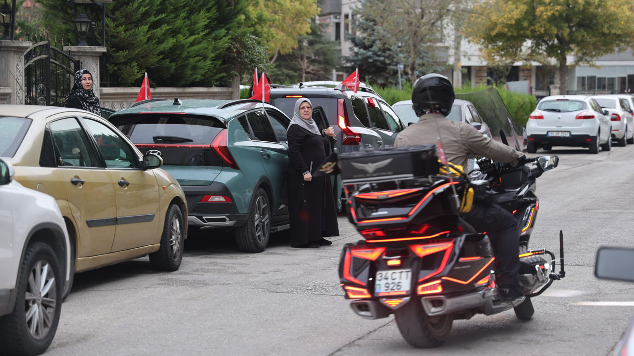 Foto - Babasıyla nasip olmadı! Motosikletle 3 bin 707 kilometrelik umre yolculuğu