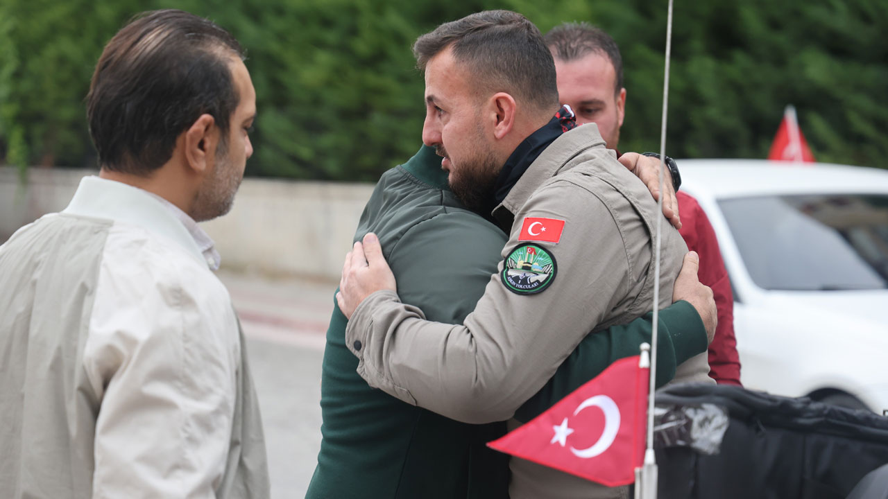 Foto - Babasıyla nasip olmadı! Motosikletle 3 bin 707 kilometrelik umre yolculuğu