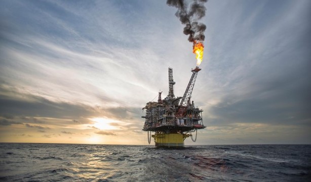 Foto - BAE gaz ve petrol keşfine çok yakın! 150 kişiyle bölgeye geldiler