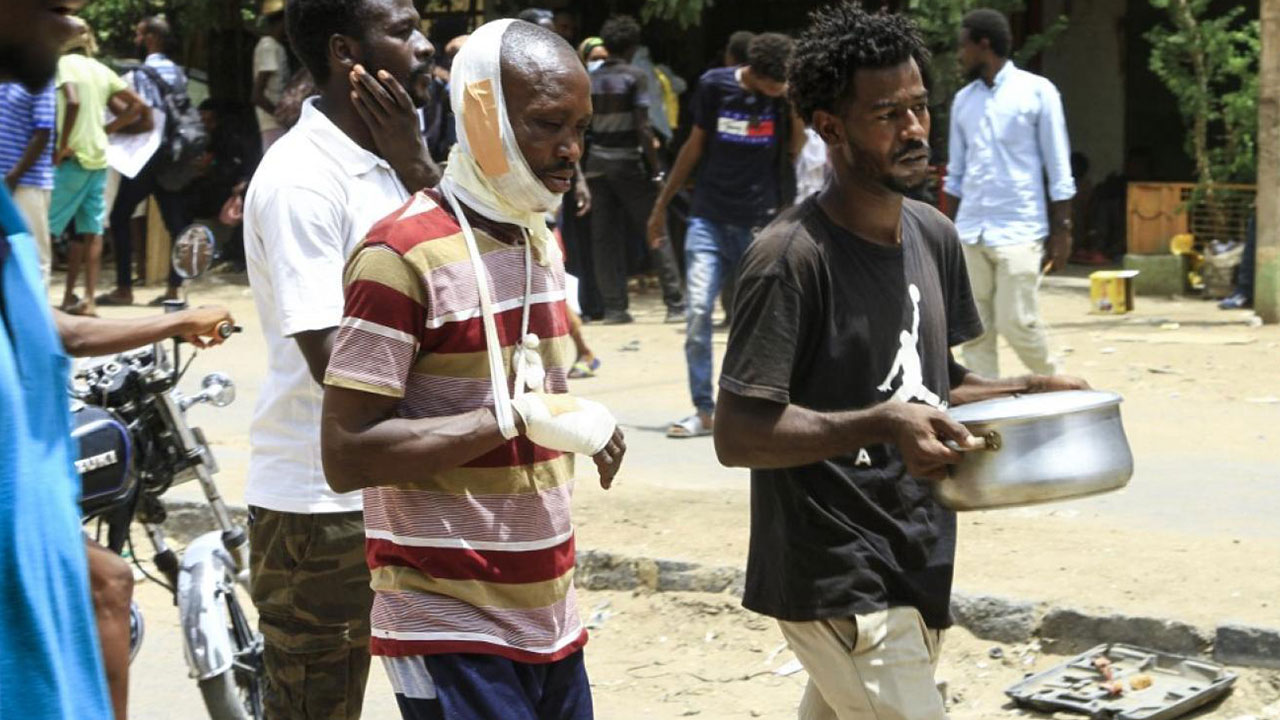 Foto - BAE Türkiye'nin teklifini kabul etmişti! Oyunbozanlık yaptılar: Az önce İHA'lar ile dehşet saçtılar
