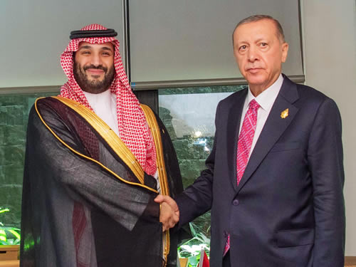 Foto - BAE ve Suudi Arabistan hamlesi sonuç verdi! Türkiye'ye dolar yağmaya başladı