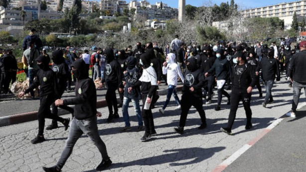 BAE'li ismin hamlesi sonrası baskına gittiler! İsrail'de ortalık fena karıştı