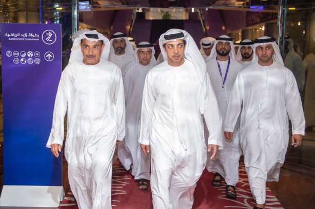 BAE'li milyarder Türkiye'ye geliyor! 200 milyarder de özel jeti ile yarın sabah İstanbul'a havalanacak