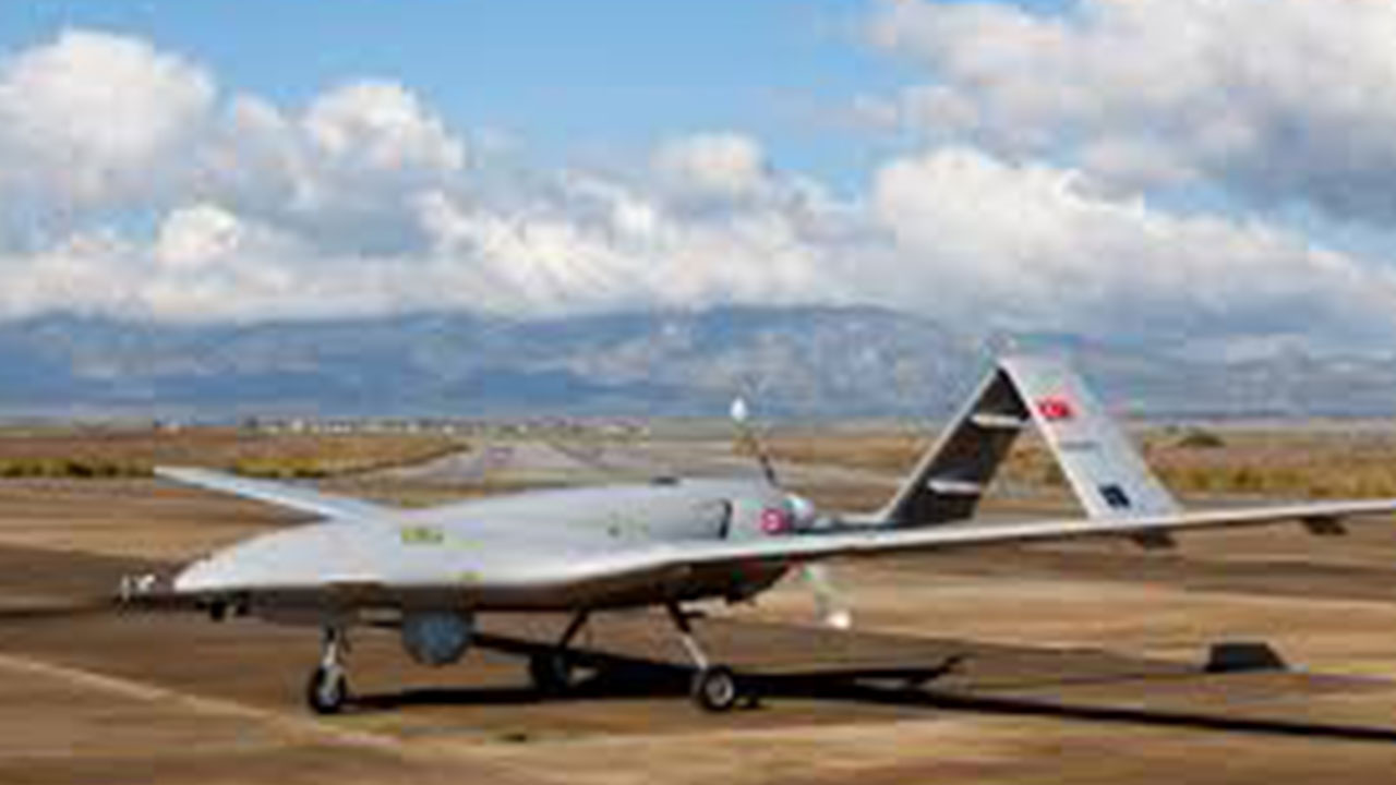 Foto - BAE'ye Bayraktar TB2 SİHA şoku! Adnan Zentürk olay gelişmeyi duyurdu: Hepsi havaya uçuruldu