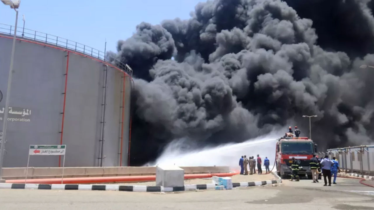 Foto - BAE'ye Bayraktar TB2 SİHA şoku! Adnan Zentürk olay gelişmeyi duyurdu: Hepsi havaya uçuruldu