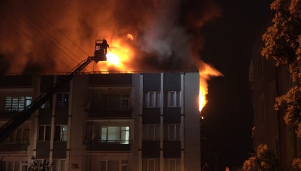 Foto - Bafra'da ev yangını