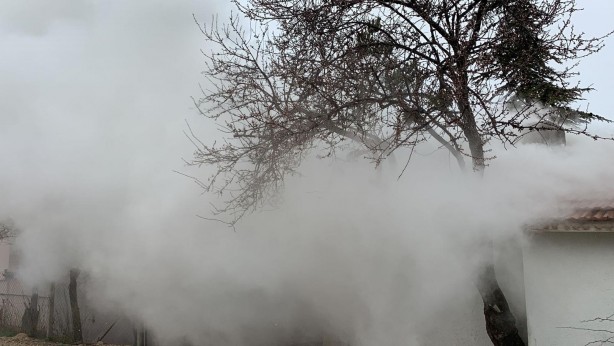 Foto - Bağ evinde korkutan yangın