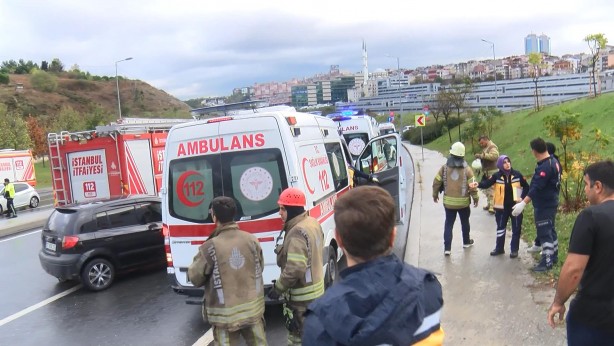 Foto - Bağcılar'da zincirleme kaza! 9 yaralı