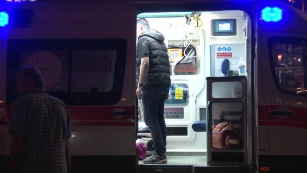 Foto - Bağdat Caddesi'nde taksi ile otomobil çarpıştı