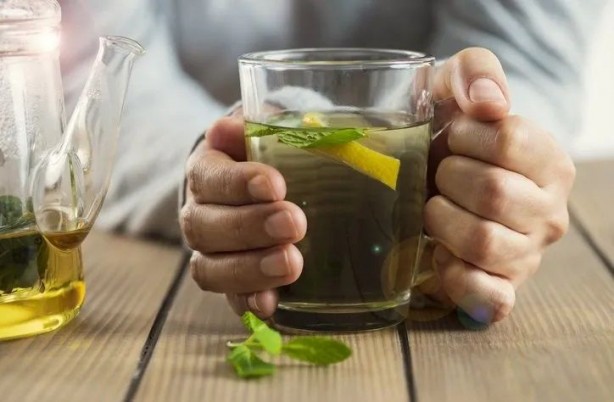 Foto - Bağırsakları temizlemeye yardımcı 5 bitki: Bir porsiyonu iltihabı kurutuyor