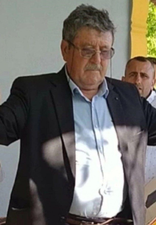 Foto - Bahçede kan donduran görüntü! Bir kişiye ait kafatası ve kemikler bulundu