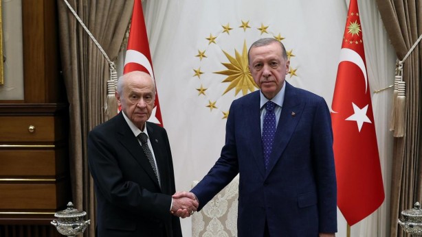 Foto - Bahçeli 'Çok şey değişecek' sözüyle neyi kastetti? Ramazan Kurtoğlu canlı yayında şok detayı açıkladı
