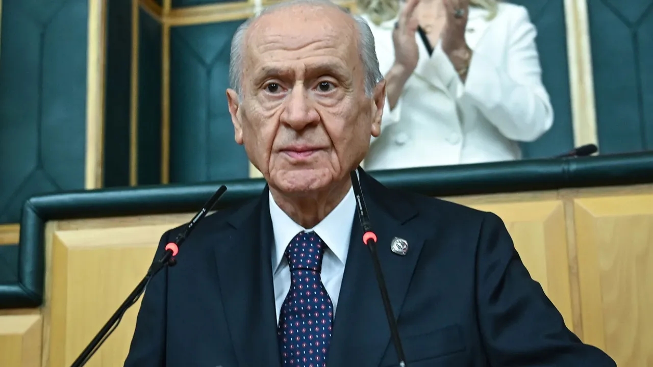 Foto - Bahçeli, "dublörü var", "yerine robot yapılmış" iddiaları hakkında ilk defa konuştu! Olay mı olay sözler