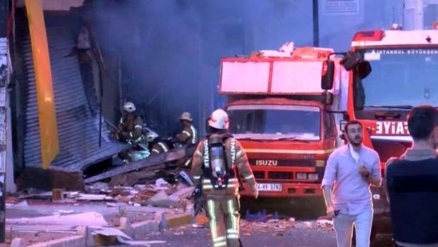 Foto - Bahçelievler'deki patlamaya ilişkin açıklama yapan İstanbul Valiliği acı haberi duyurdu