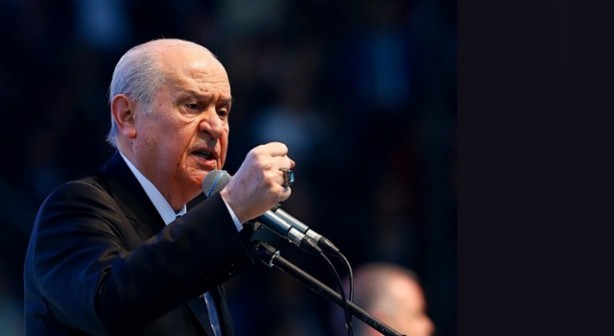 Foto - Bahçeli'nin 'Ferdi Tayfur'lu mesajı kime? Ankara'nın nabzını tutan isim MHP'li isimlere doğrulatarak açıkladı: Tepkisi buna