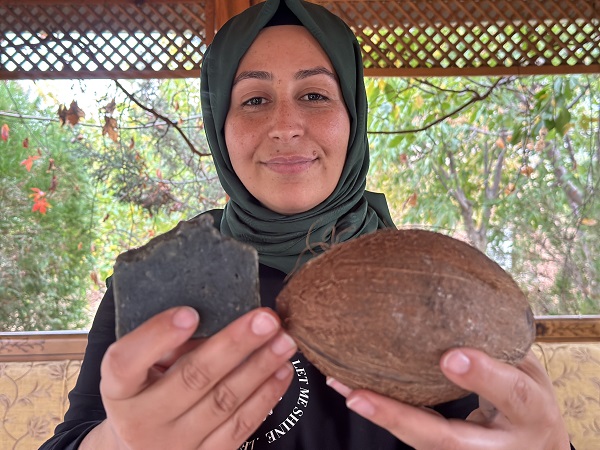 Foto - Bahçesinde yetiştiriyor! Bu sabun sivilce lekelerini yok ediyor