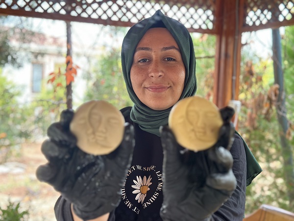 Foto - Bahçesinde yetiştiriyor! Bu sabun sivilce lekelerini yok ediyor