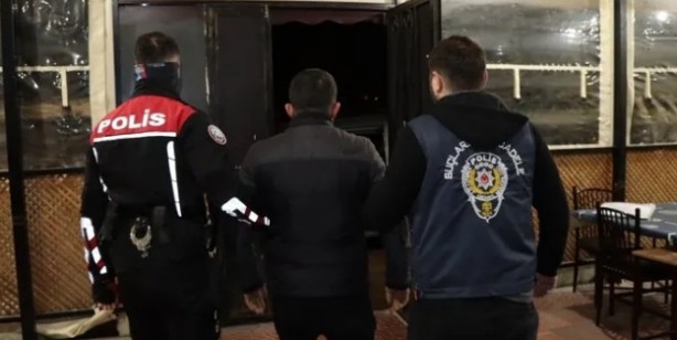 Bahis çetesi böyle çökertildi: 300 milyon TL’lik transfer detayı…