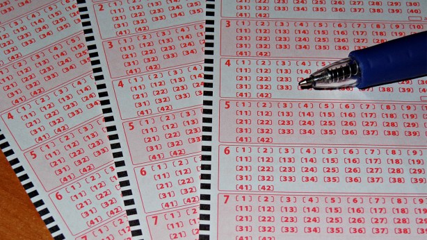 Bahis oynatanlara resmen piyango vurdu! Bahis ve şans oyunlarından alınan vergi azaltıldı