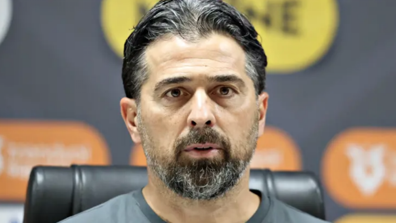 Bakalım şimdi ne olacak? Beşiktaş'tan büyük olay! İlhan Palut hamlesi