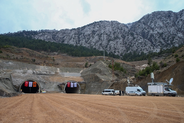 Foto - Bakan Adil Karaismailoğlu dev proje için tarih verdi