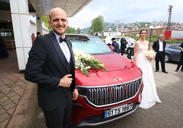 Foto - Bakan Adil Karaismailoğlu'nun Togg'u gelin arabası oldu