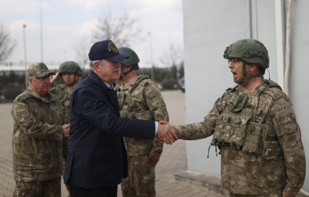 Foto - Bakan Akar açıkladı: 1 Ocak'tan itibaren 261 terörist etkisiz hale getirildi