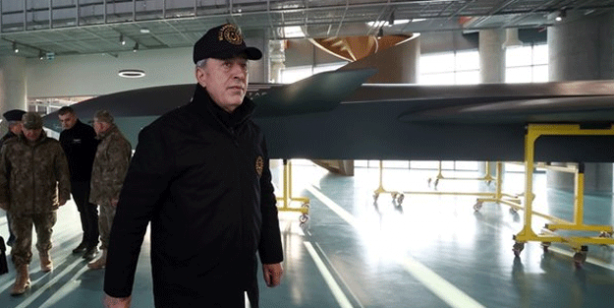 Foto - Bakan Akar, 'Bayraktar Kızılelma'yı inceledi