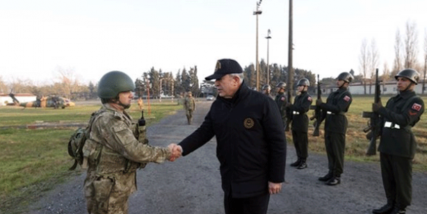 Foto - Bakan Akar, 'Bayraktar Kızılelma'yı inceledi