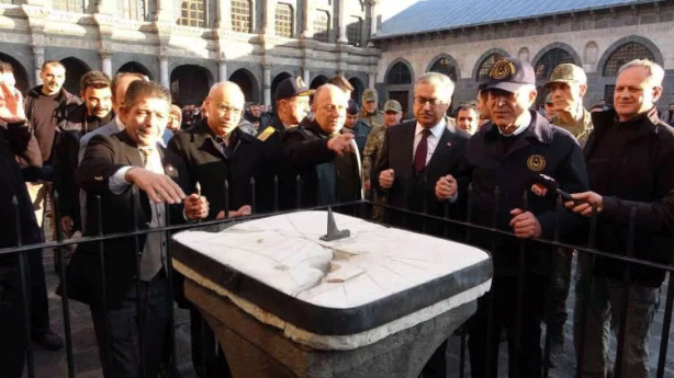 Foto - Bakan Akar ve TSK komuta kademesi Diyarbakır sokaklarında