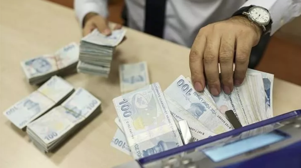 Foto - Bakan Bilgin'den en düşük emekli aylığı ve emekli ikramiyelerine 'zam' açıklaması